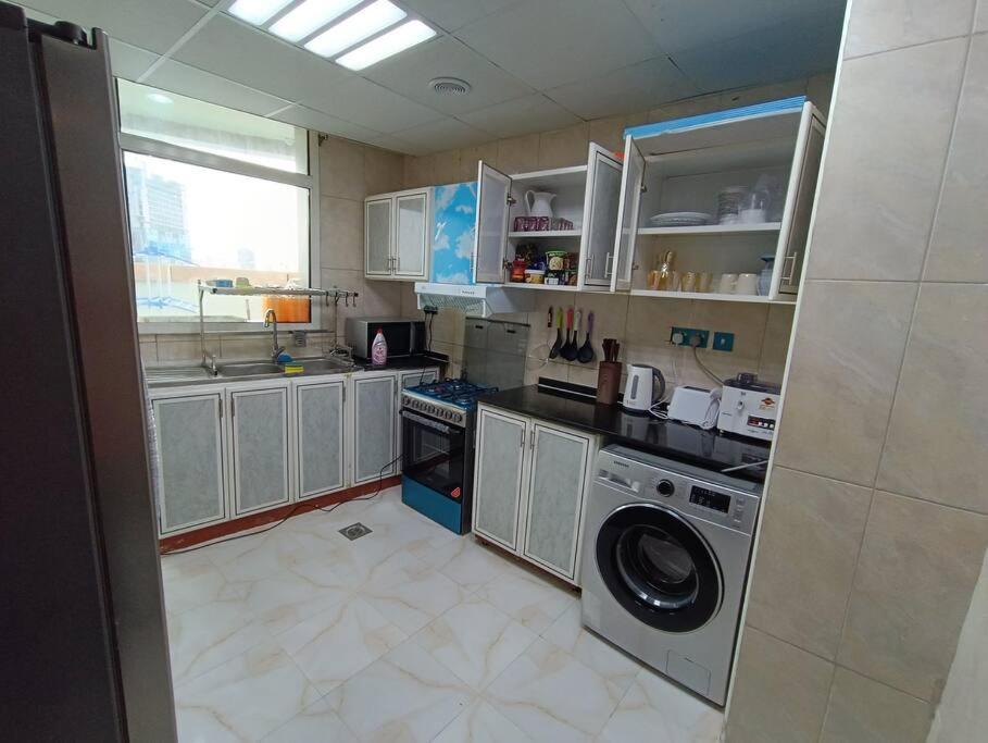 Luxury Two Bedroom شقة فخمة وكبيرة غرفتين Αϊμάν Εξωτερικό φωτογραφία